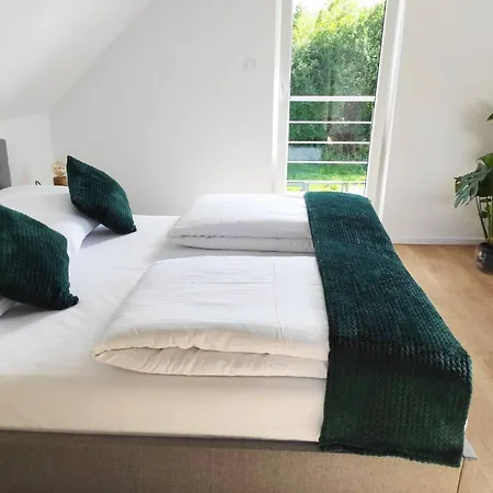 Domek Nad Woda Liliput Jelenia Góra Exterior foto